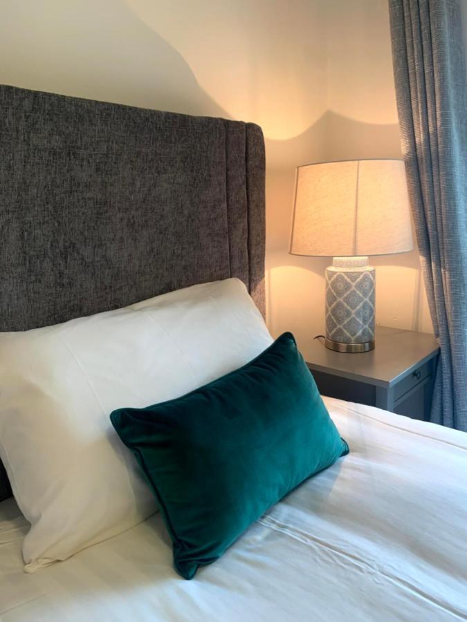 Bed and Breakfast Mocha Beans Westport Esterno foto
